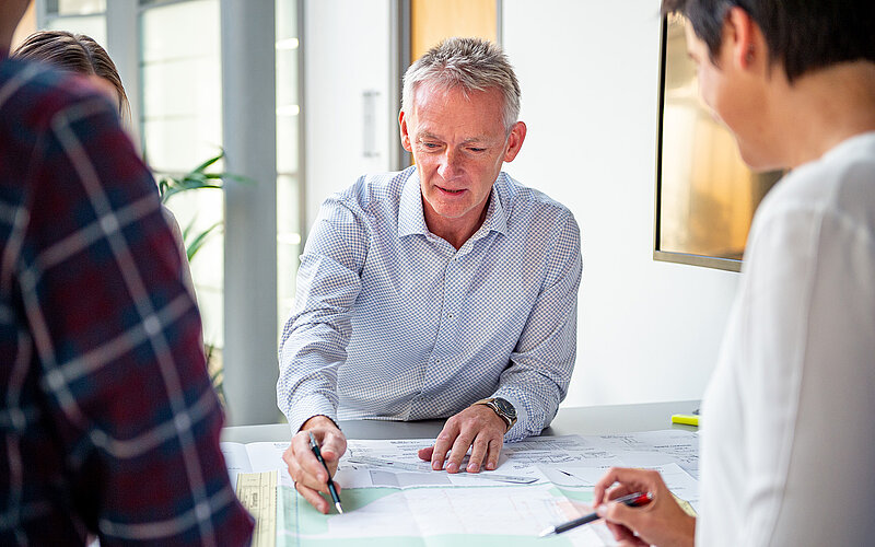 Mitarbeiter bei der Planung