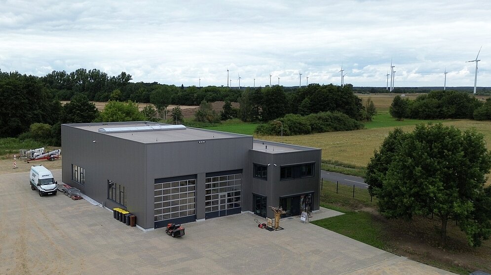 Drohnenaufnahme Firmengebäude Langfeld